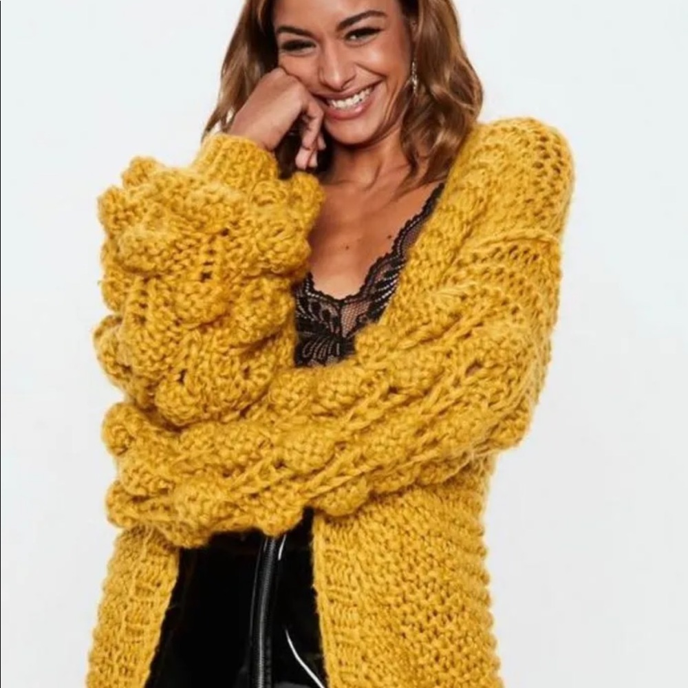 Bubble sleeve cardi